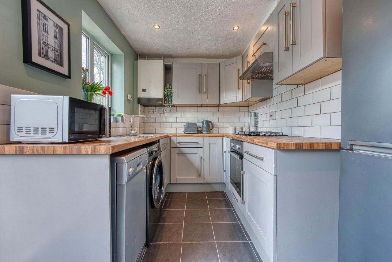 Capri 13 Sa: Contemporary Stay Near Loughborough University Exterior photo